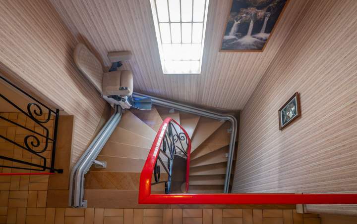 Vente de monte-escalier Chalon-sur-Saône