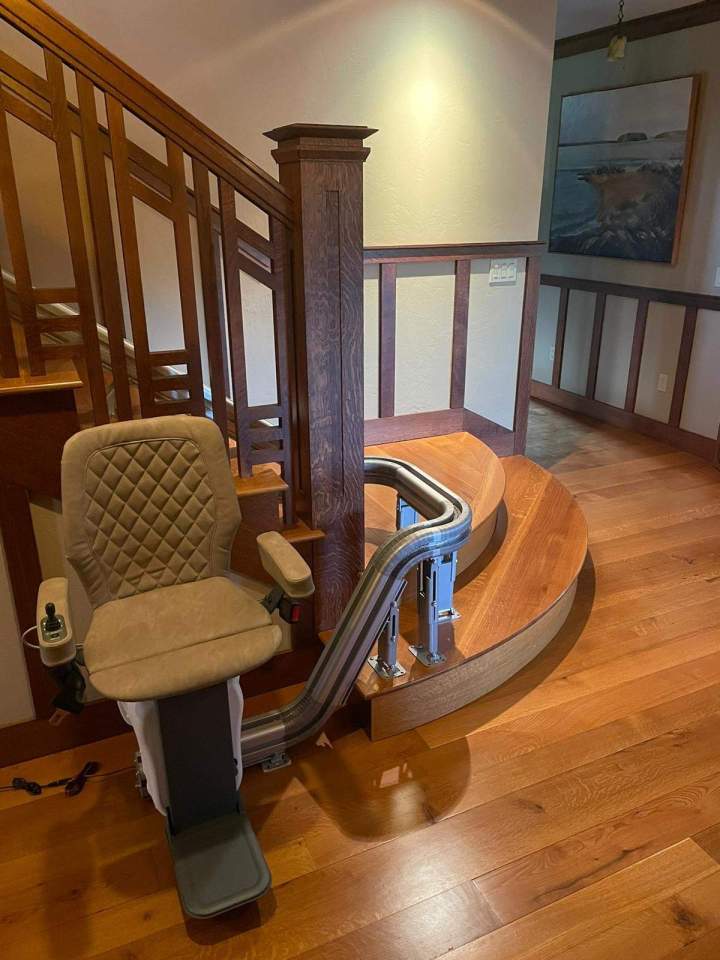 Service de réparation en cas de panne de monte-escalier à Chalon-sur-Saône